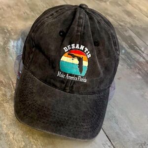 New Make America Florida adjustable cap. New without tags.